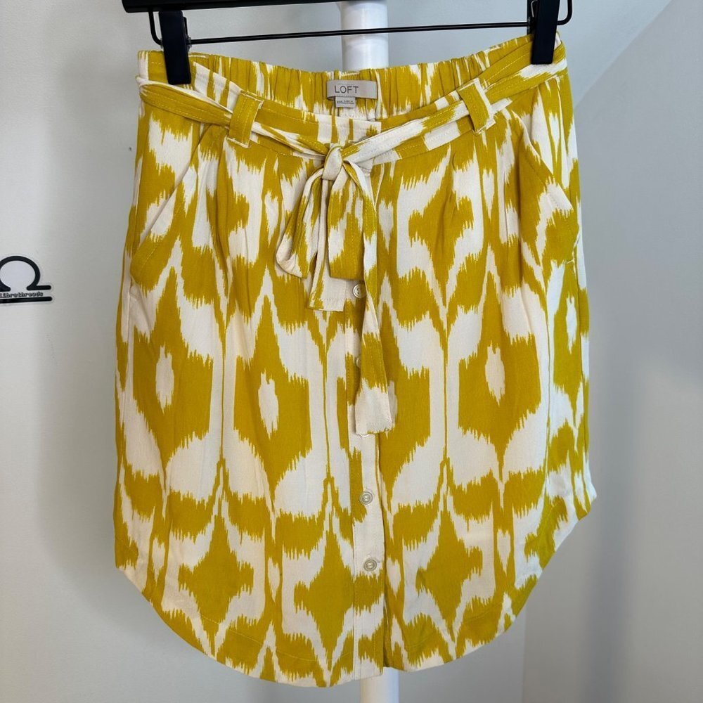 LOFT‎ Yellow Ikat Print Button Front Skirt XXS